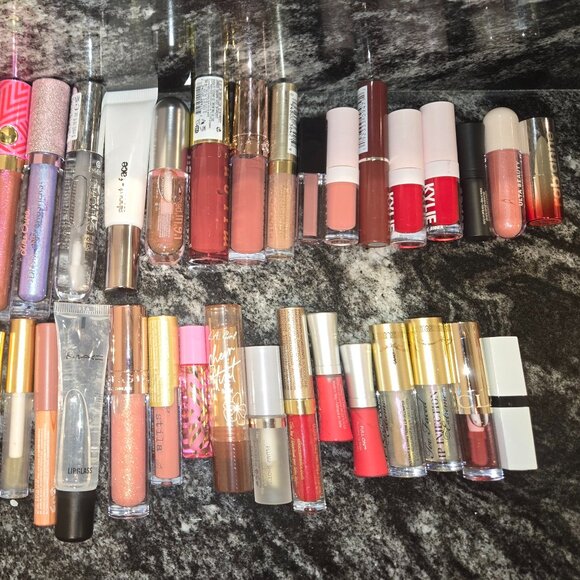 Lip Sampler - Picture 2 of 2